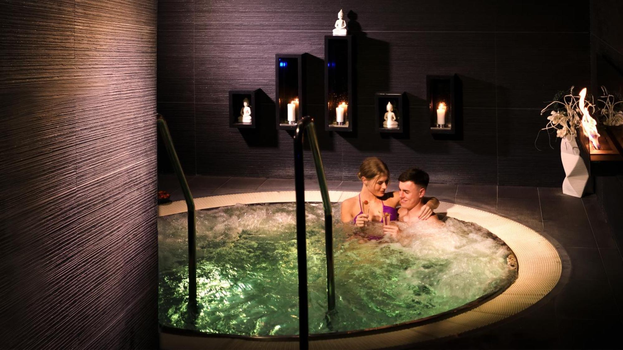 Hotel Aquacity Seasons Poprad Buitenkant foto