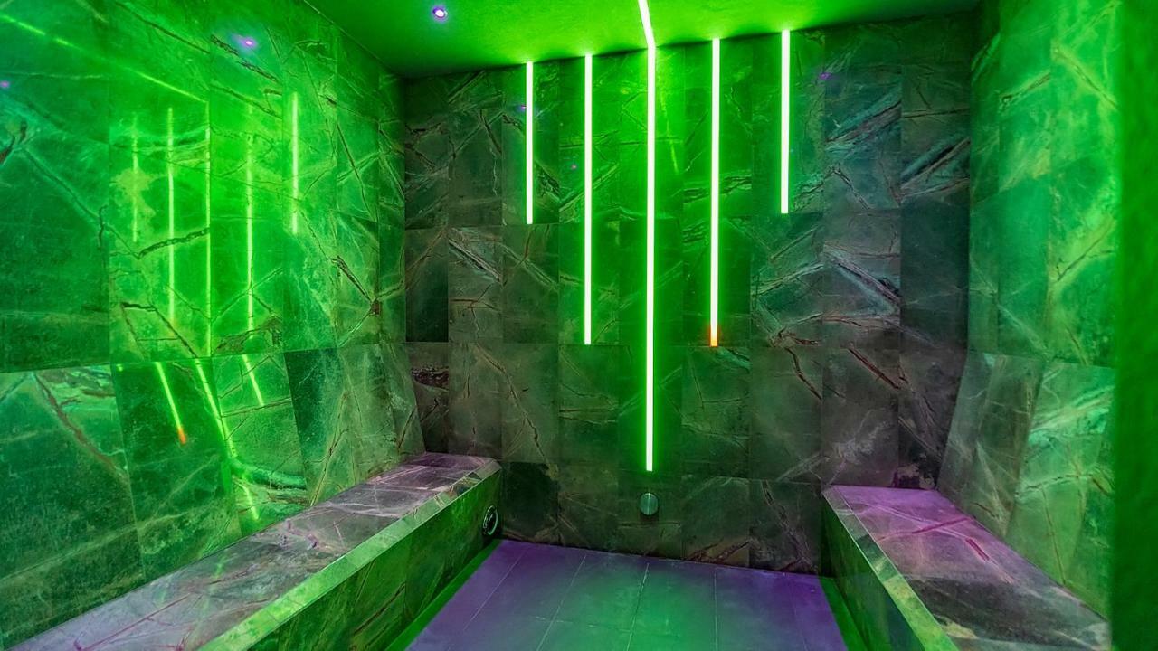 Hotel Aquacity Seasons Poprad Buitenkant foto